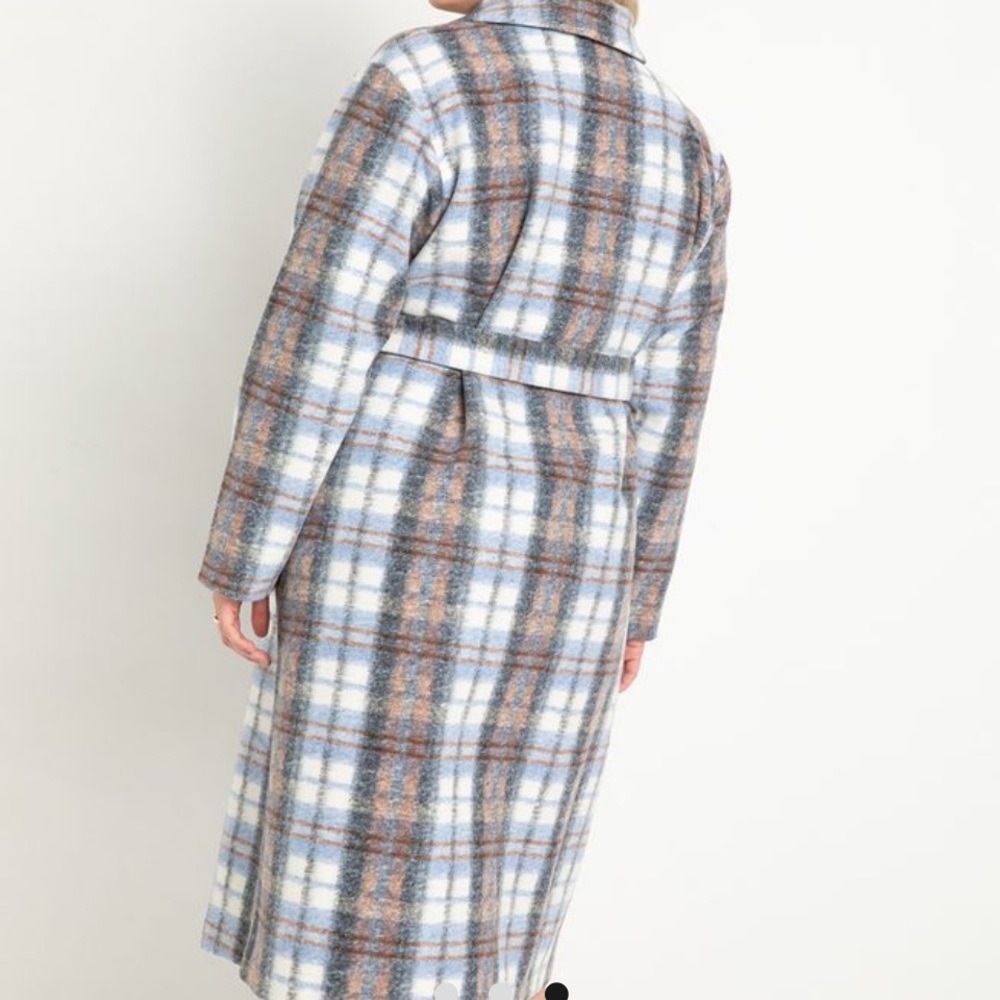 FALL PLAID ROBE COAT Made with Felt Fabric - Picture 3 of 5